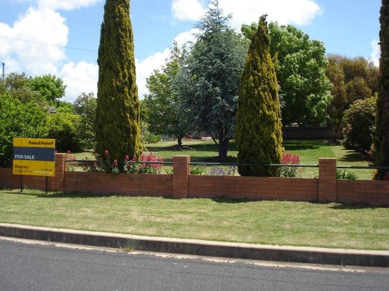 7 Marsden Street, Blayney NSW 2799