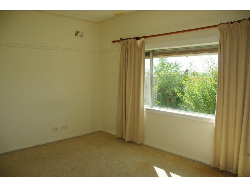 91 MARSH STREET, Wellington NSW 2820