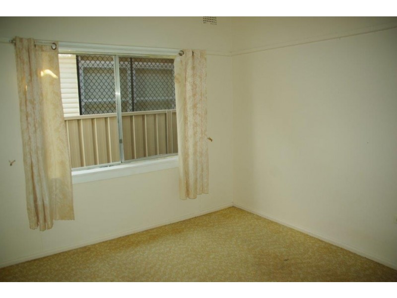 91 MARSH STREET, Wellington NSW 2820