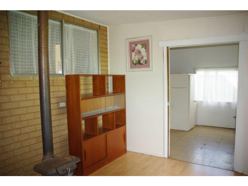 91 MARSH STREET, Wellington NSW 2820
