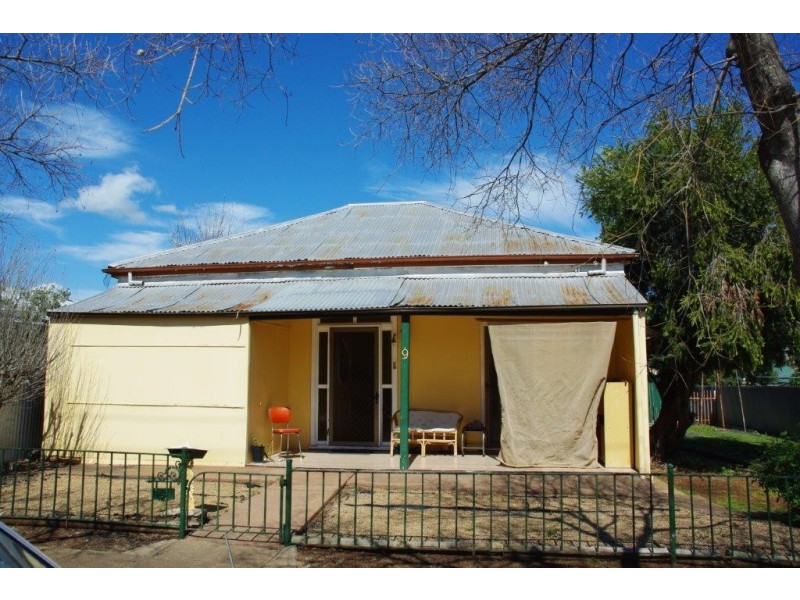 9 JEAN STREET, Wellington NSW 2820