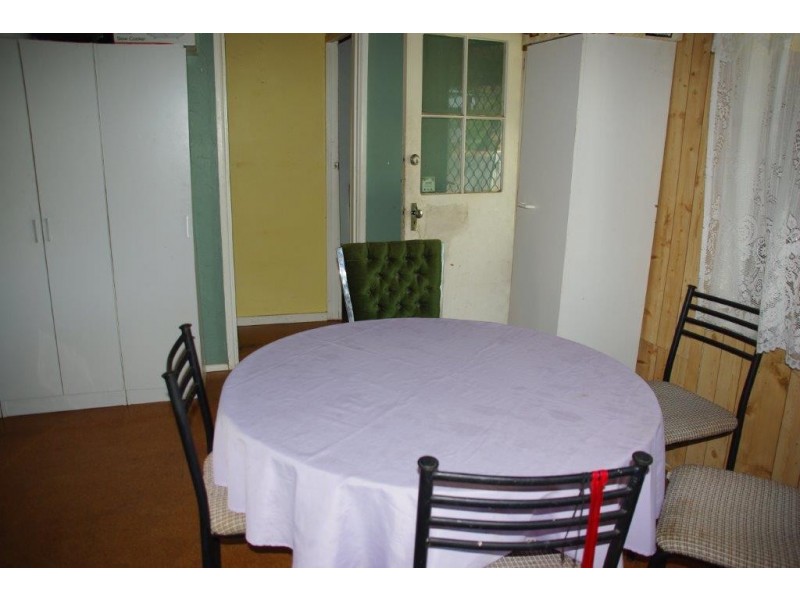 9 JEAN STREET, Wellington NSW 2820