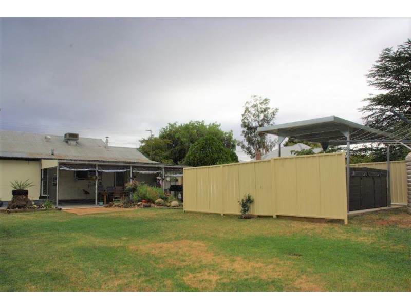 19 Hawkins Street, Wellington NSW 2820