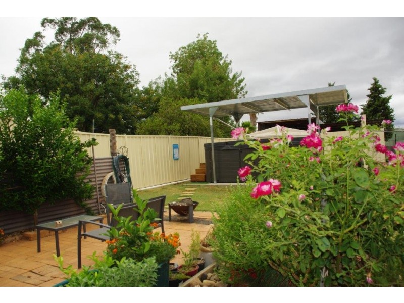 19 Hawkins Street, Wellington NSW 2820