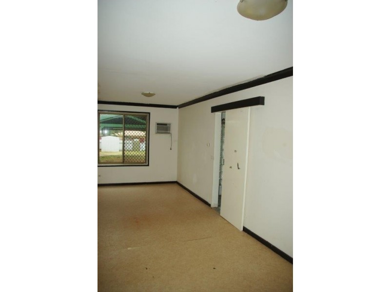 134 Whiteley Street, Wellington NSW 2820