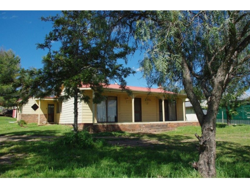 24 Wellington Street, Stuart Town NSW 2820