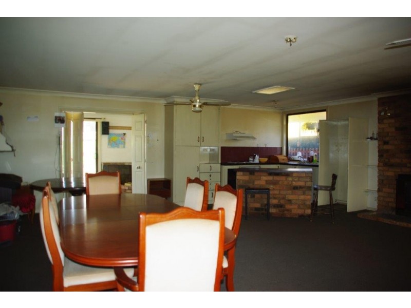 24 Wellington Street Stuart Town via, Wellington NSW 2820