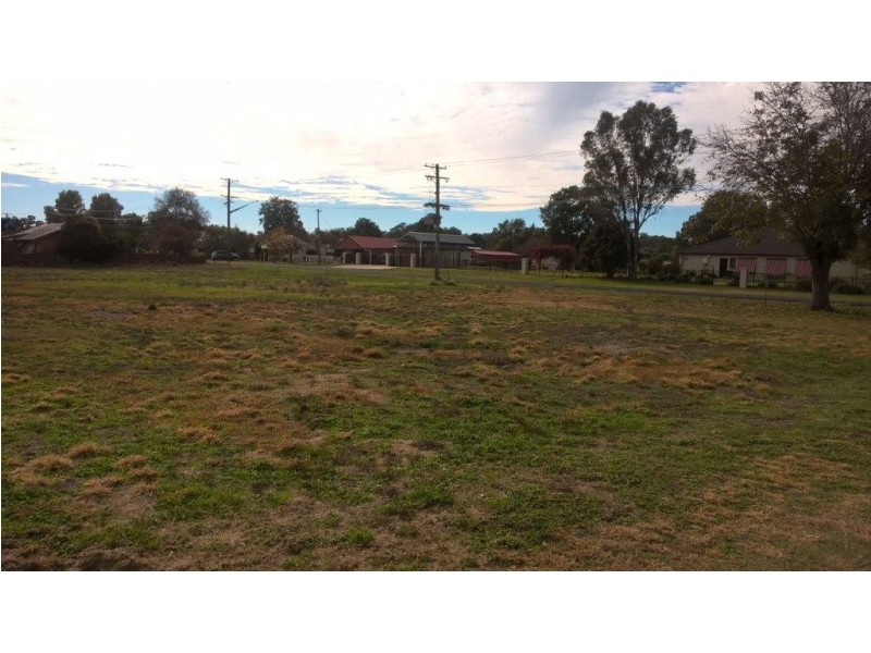 48 Montefiores Street, Wellington NSW 2820