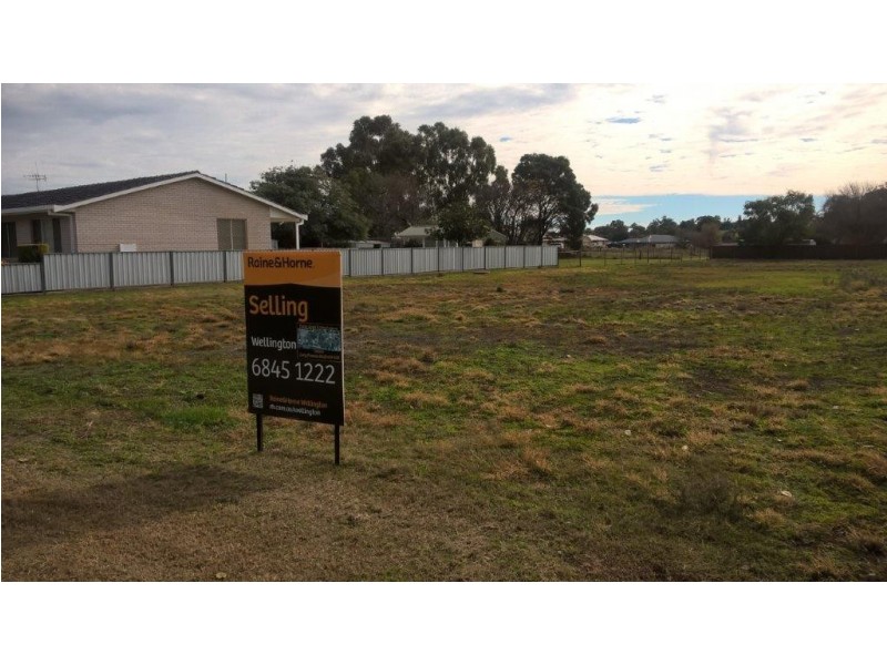 48 Montefiores Street, Wellington NSW 2820