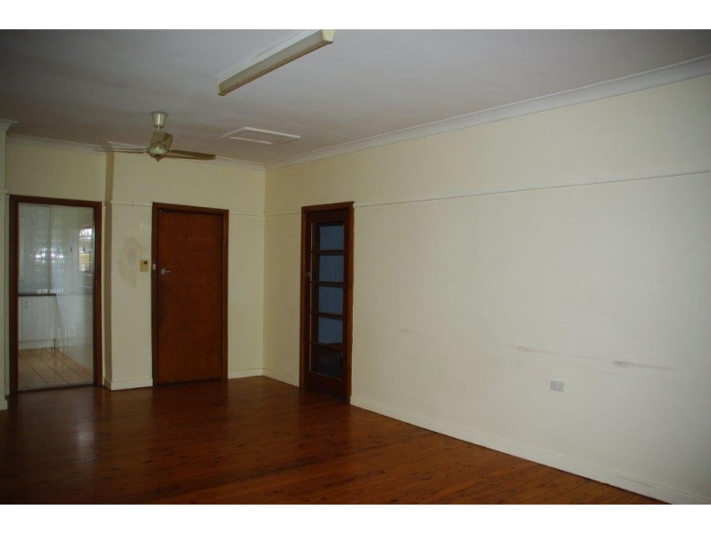 109 Swift Street, Wellington NSW 2820