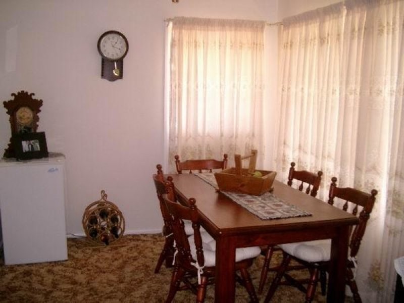 28 Reid Street, Wellington NSW 2820