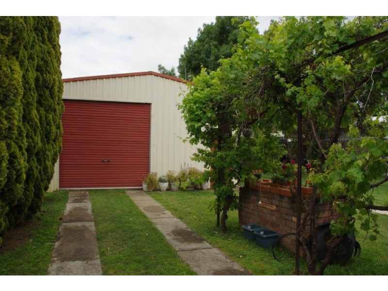 26 Lee Street, Wellington NSW 2820