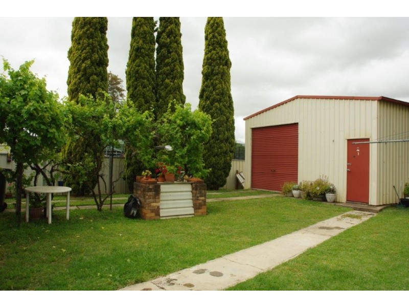 26 Lee Street, Wellington NSW 2820