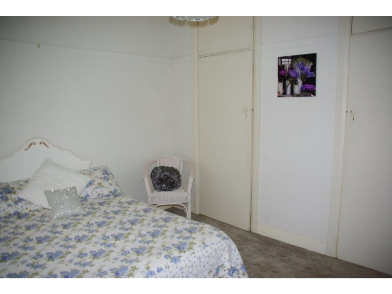 26 Lee Street, Wellington NSW 2820