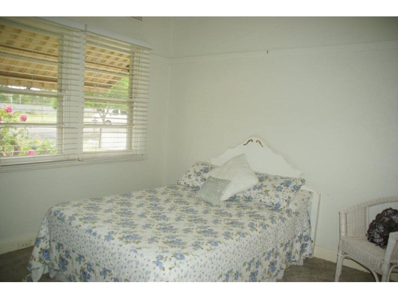 26 Lee Street, Wellington NSW 2820