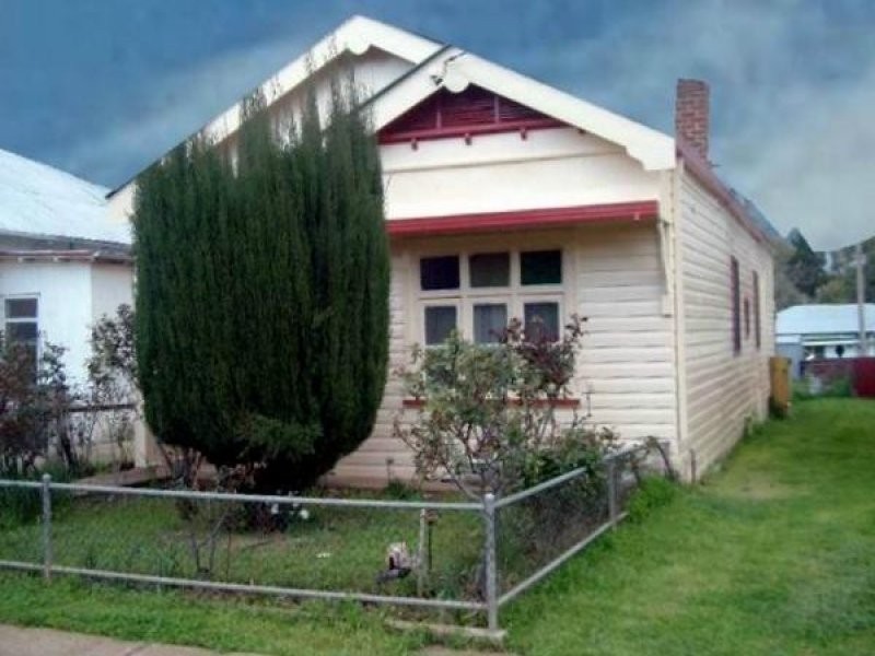 137 Percy Street, Wellington NSW 2820
