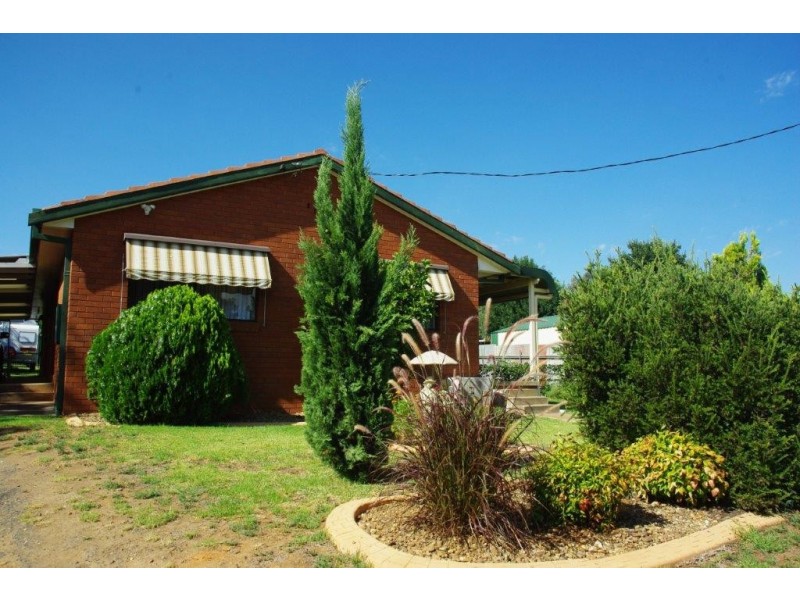 85 Gobolion Street, Wellington NSW 2820