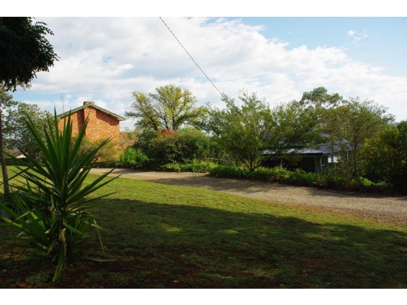 6 Riverview Avenue, Wellington NSW 2820