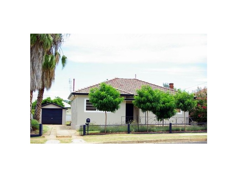 119 Arthur Street, Wellington NSW 2820