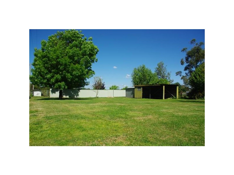 60 Gipps Street Montefiores via, Wellington NSW 2820