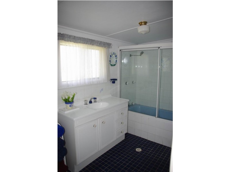 60 Gipps Street Montefiores via, Wellington NSW 2820