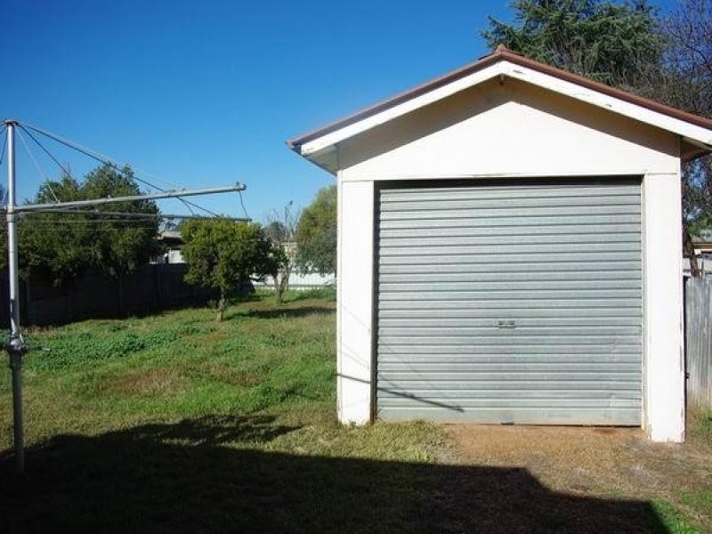 59 Maxwell Street, Wellington NSW 2820