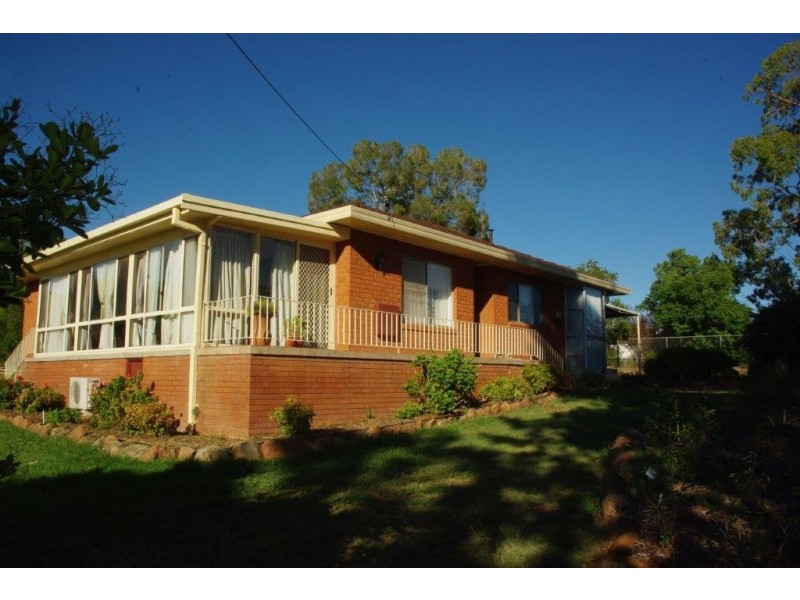 161 GISBORNE STREET, Wellington NSW 2820