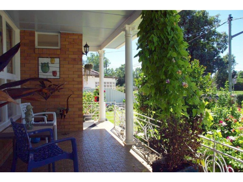 5 Arthur Street, Wellington NSW 2820