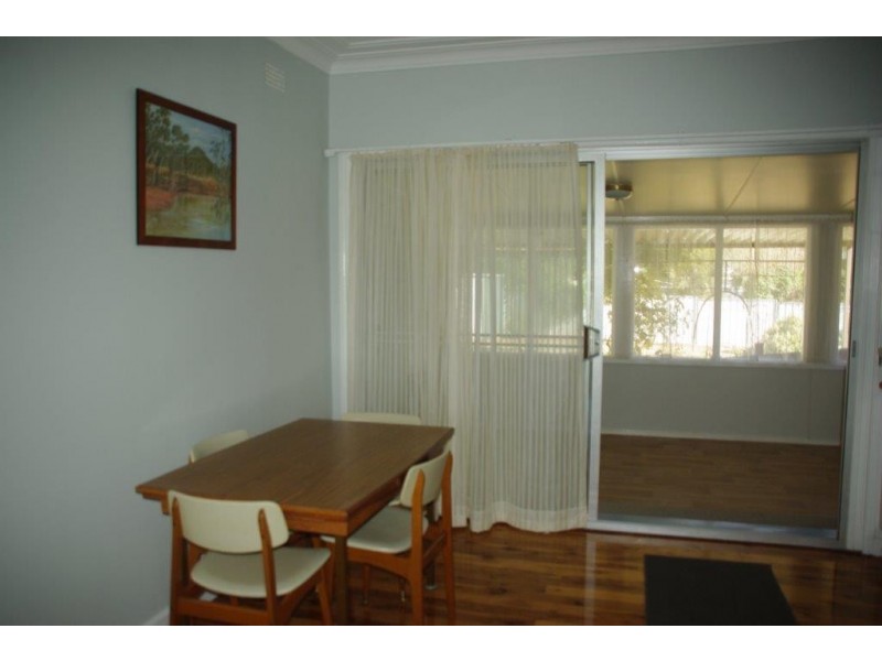 5 Arthur Street, Wellington NSW 2820