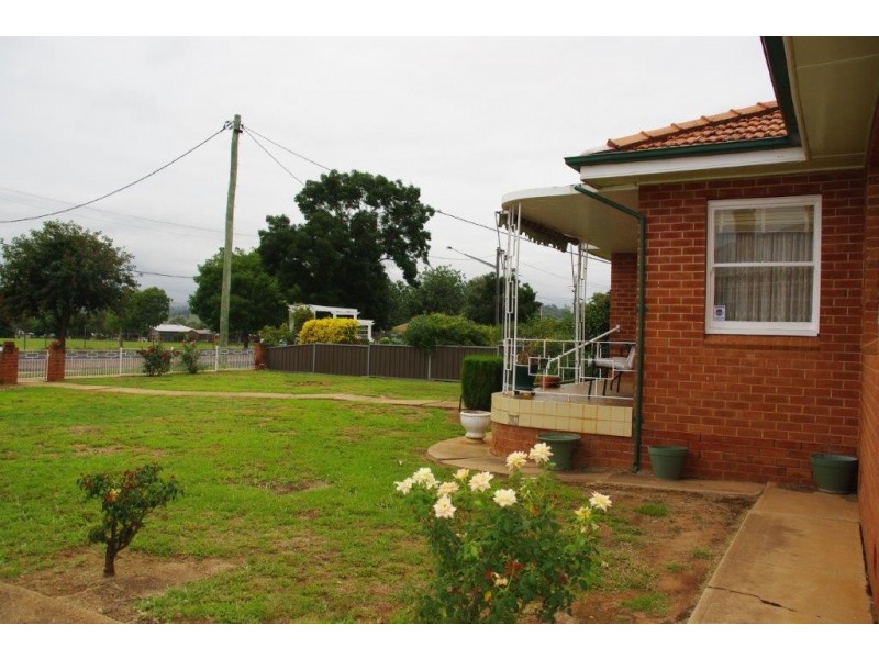 101 Gisborne Street, Wellington NSW 2820