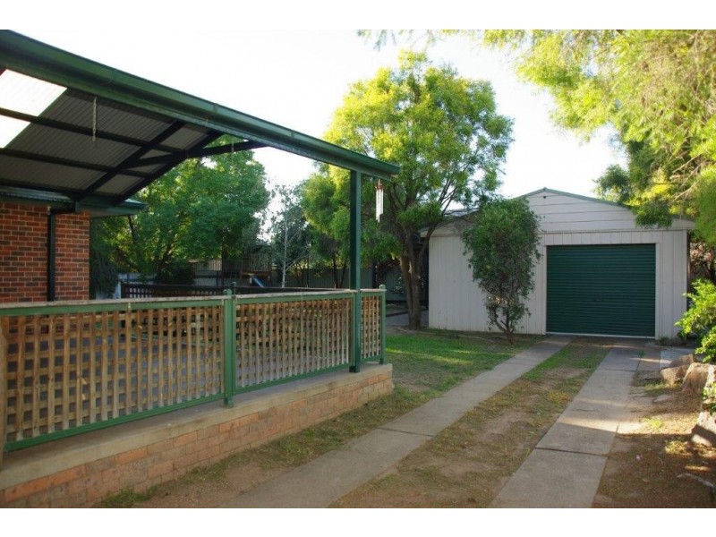 84 Montefiores Street Montefiores via, Wellington NSW 2820