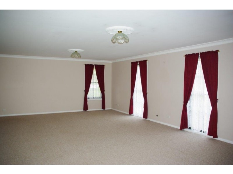 84 Montefiores Street Montefiores via, Wellington NSW 2820