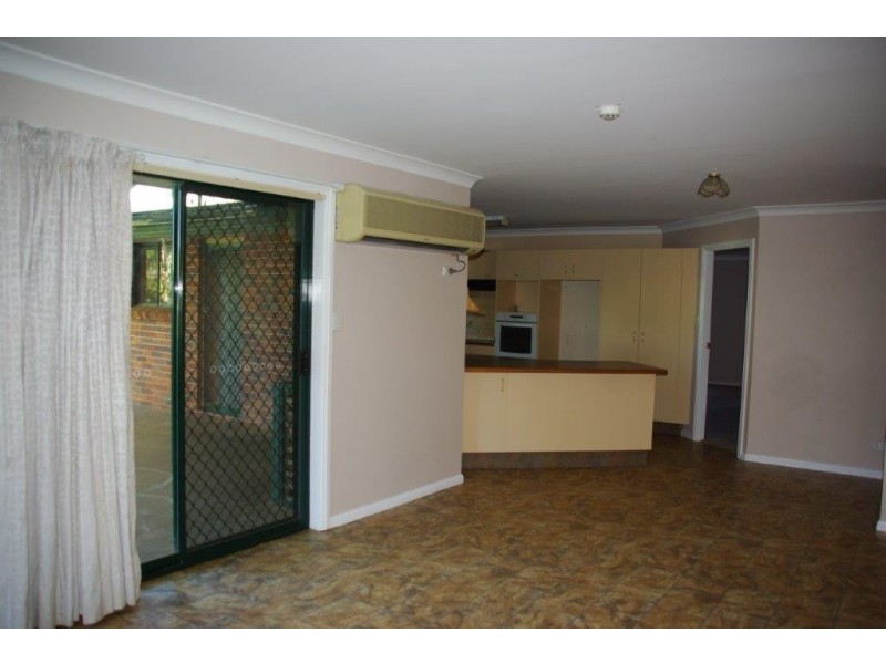 84 Montefiores Street Montefiores via, Wellington NSW 2820