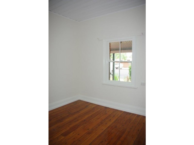 36 Percy Street, Wellington NSW 2820