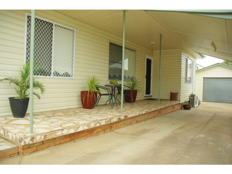 122 Whitley Street, Wellington NSW 2820