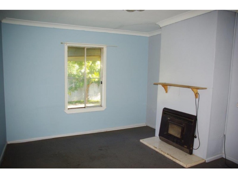 132 Thornton Street, Wellington NSW 2820