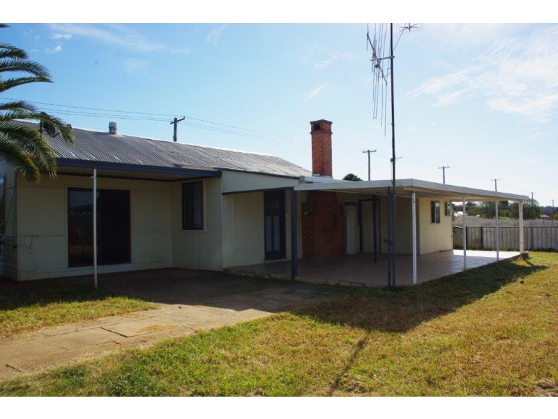 148 Maughan Street, Wellington NSW 2820