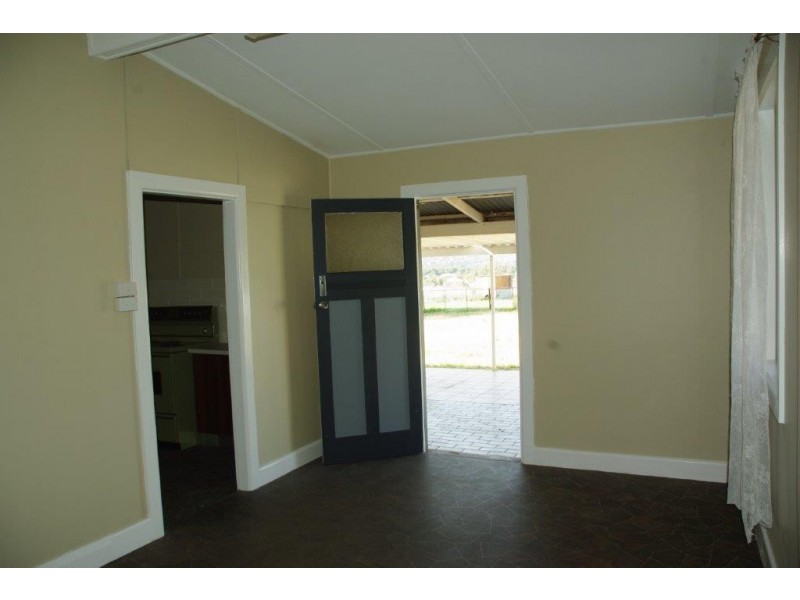 148 Maughan Street, Wellington NSW 2820