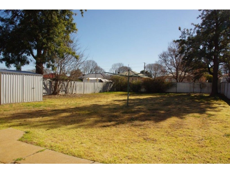 142 Maughan Street, Wellington NSW 2820