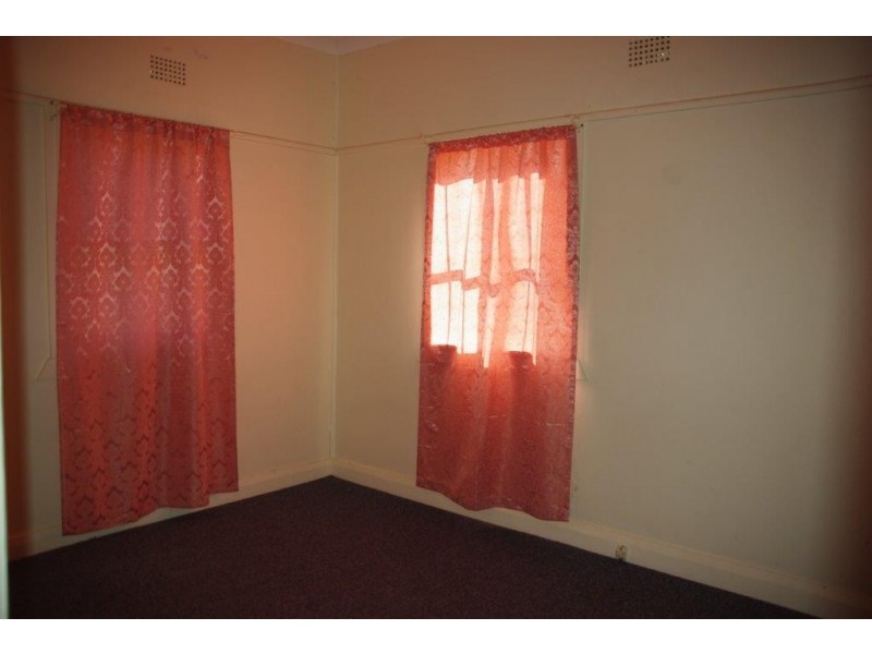 142 Maughan Street, Wellington NSW 2820