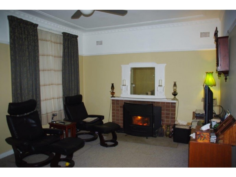 21 King Street, Yeoval NSW 2868