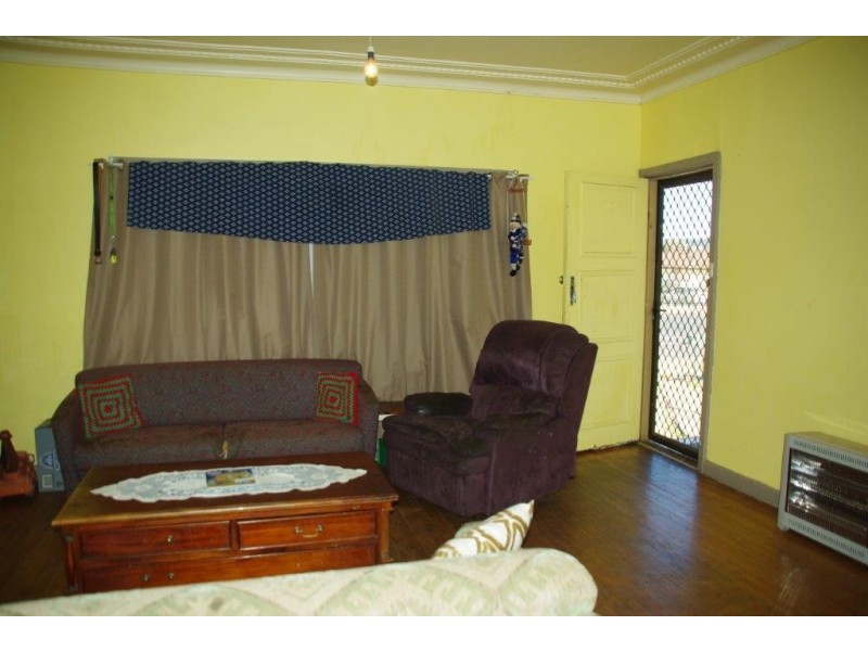 172 Pierce Street, Wellington NSW 2820