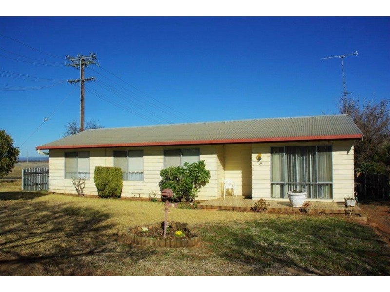 19 William Street, Wellington NSW 2820