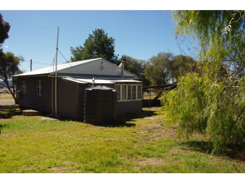 7 Bonada Avenue, Mumbil NSW 2820