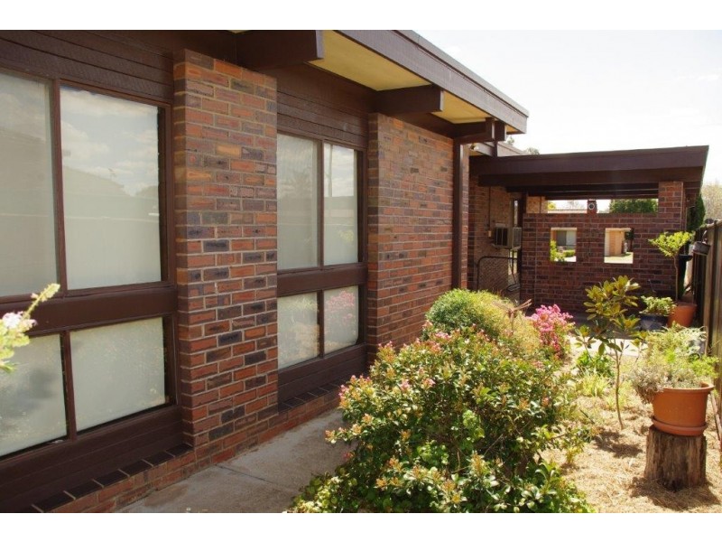 5 Truman Avenue, Wellington NSW 2820