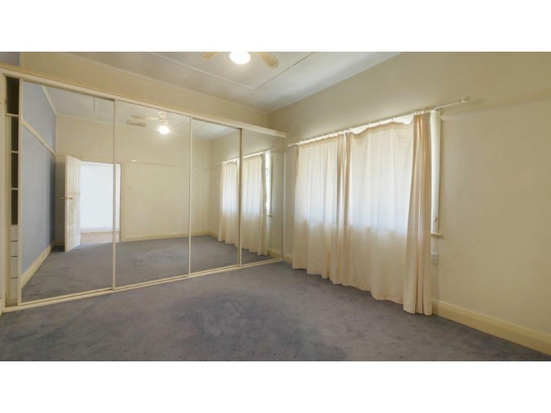 85 Gisborne Street, Wellington NSW 2820