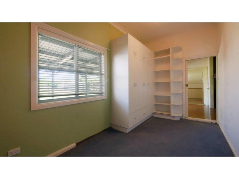 85 Gisborne Street, Wellington NSW 2820