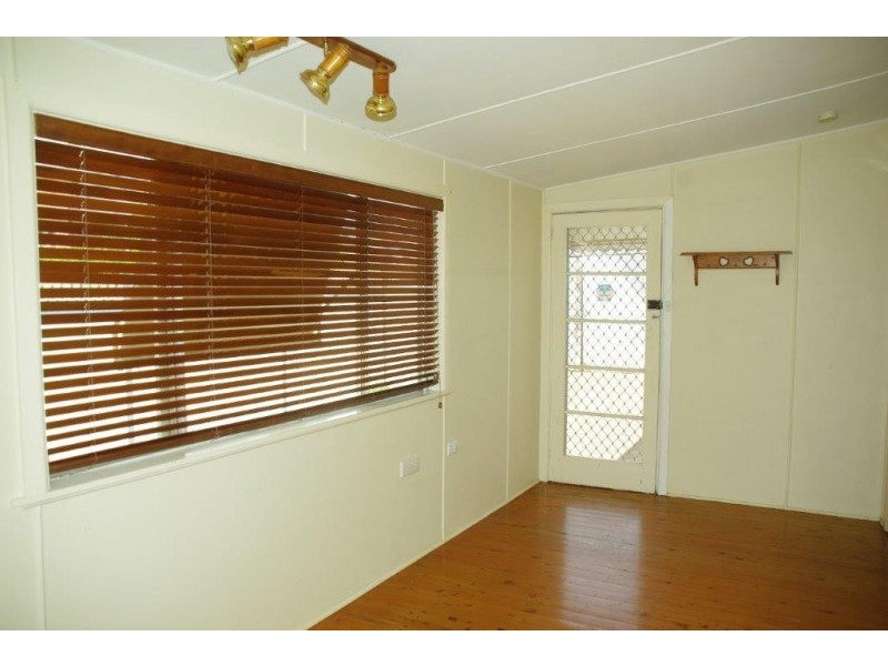 85 Gisborne Street, Wellington NSW 2820