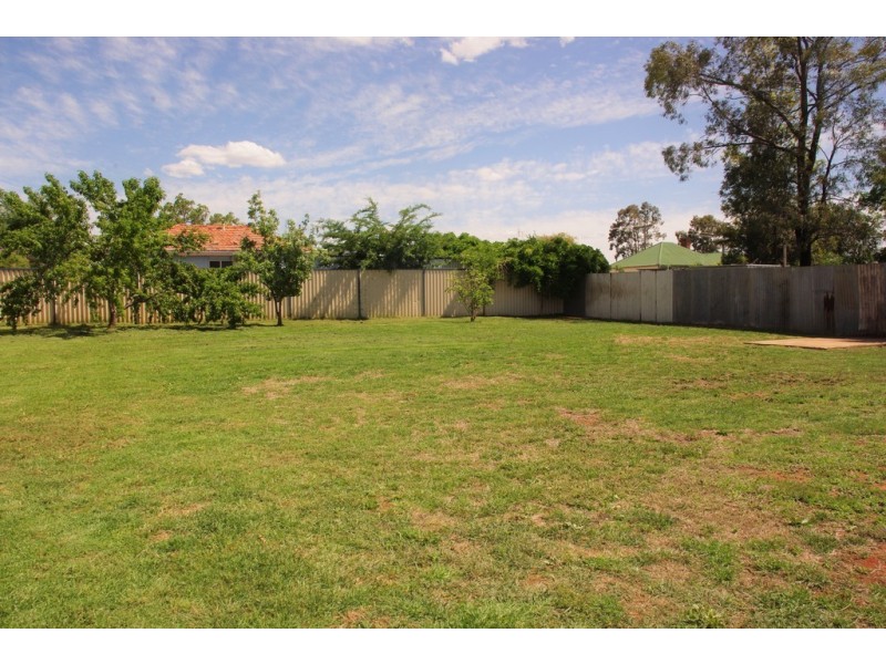 85 Gisborne Street, Wellington NSW 2820