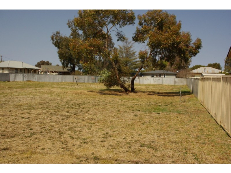 15 Glasson Street, Wellington NSW 2820